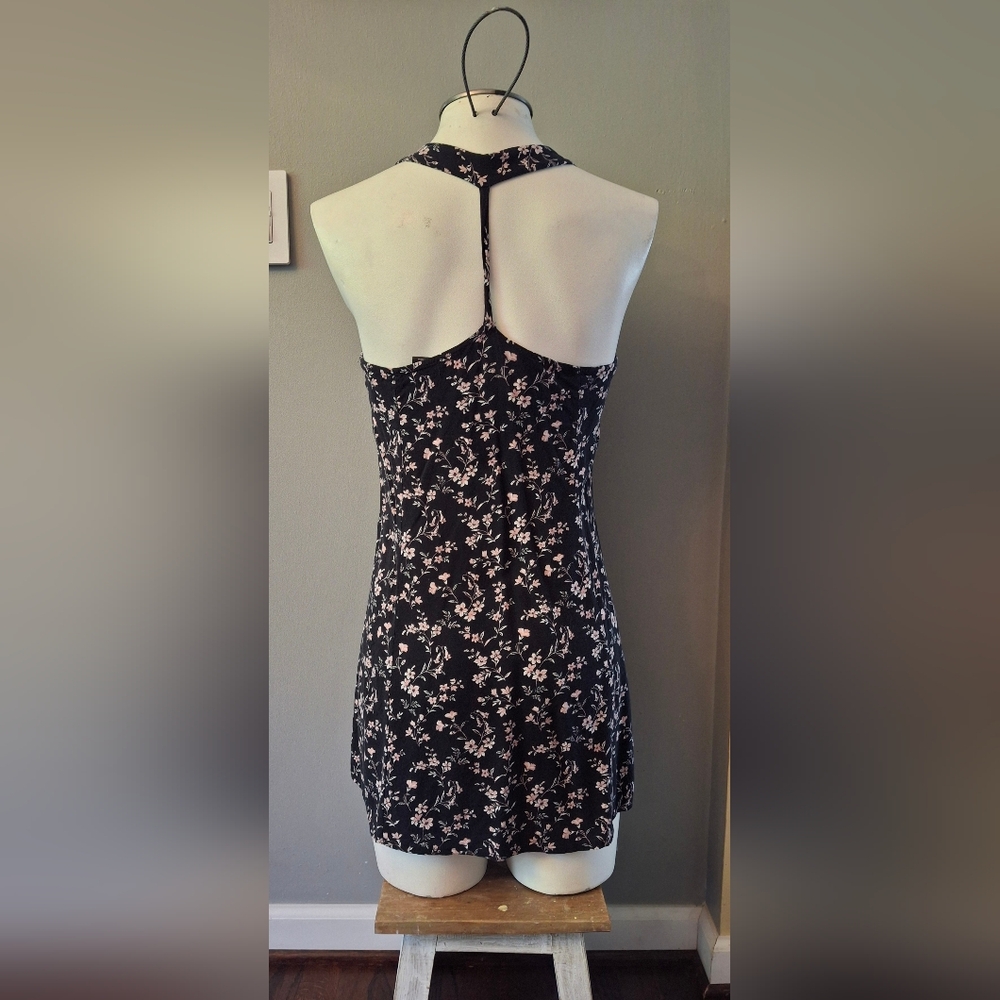 Forever 21 Black and Pink Floral Camisole